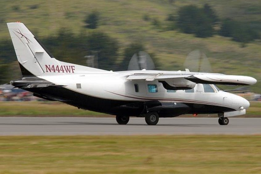 Mitsubishi-MU-2-Marquise-PrivateFly-AA1064