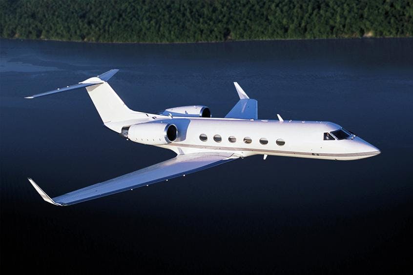 Gulfstream-G400-PrivateFly-AA9822