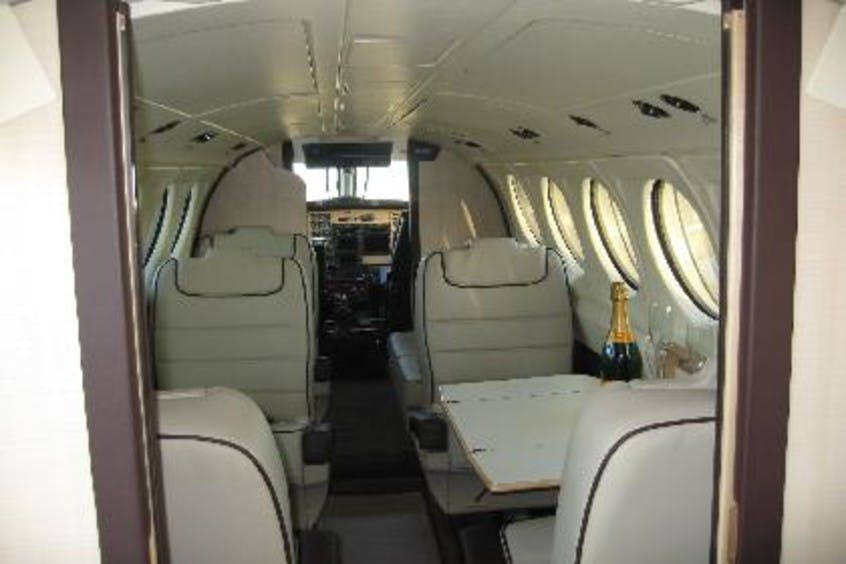 Piper-PA31-Navajo-PrivateFly-AA1029