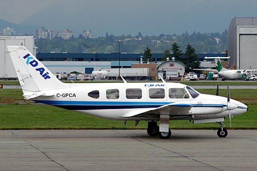 Piper-PA31-Navajo-PrivateFly-AA1100